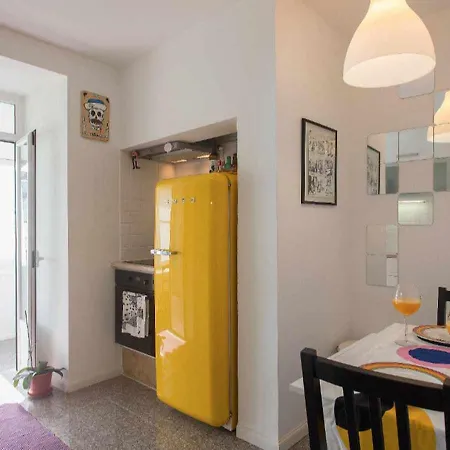 Apartment 5 Seconds To Your Heart