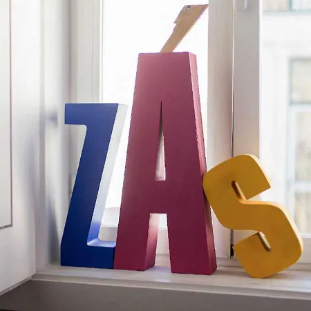 Apartment 5 Seconds To Your Heart *